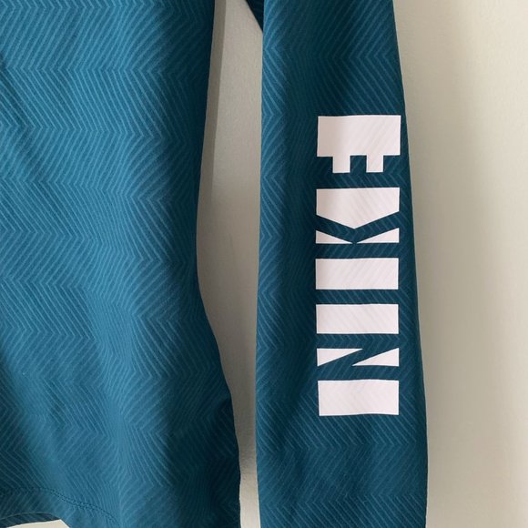 Nike 3/4 Zip Size M - Picture 3 of 5